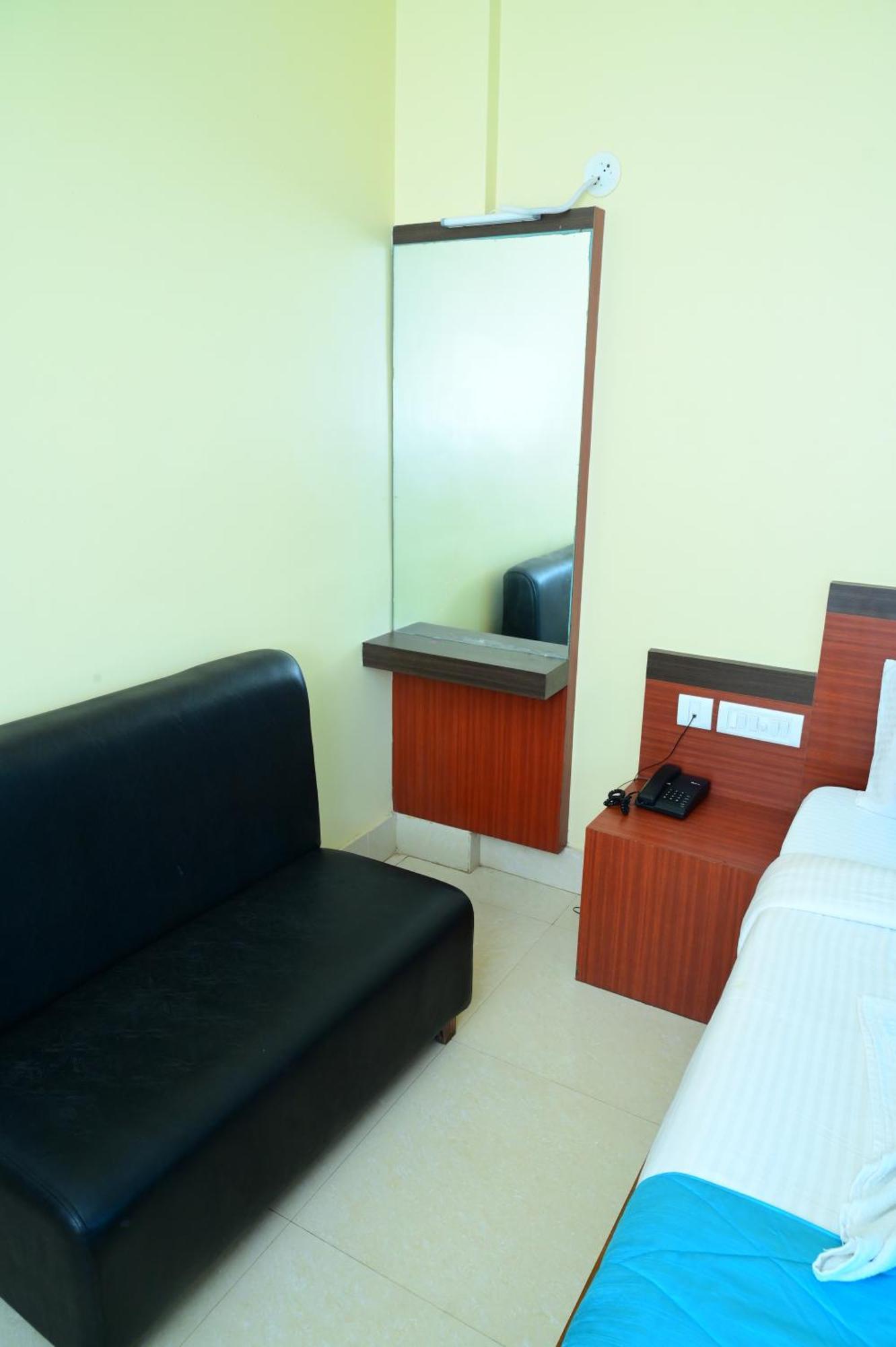 Mor Hotel Annapurna Resort -Near Puri Sea Beach Best Selling & Best Choice Of Travellers Extérieur photo